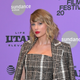 Image for article titled Taylor Swift wants to see racist monuments in Tennessee removed